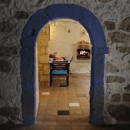 Sun Han/Misafirhane *